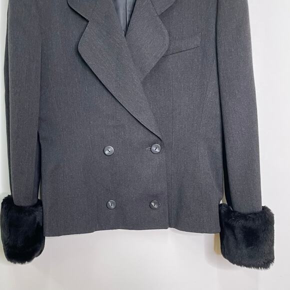 Vintage BASILE Italy Women's Size 8 Dark Gray Wool Blend Blazer Faux Fur Cuffs - Picture 5 of 10